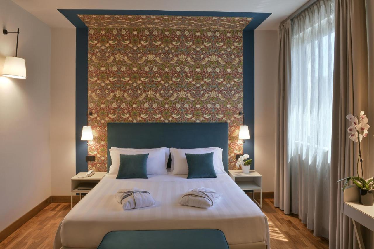 Hotel Torresi Potenza Picena Exterior photo