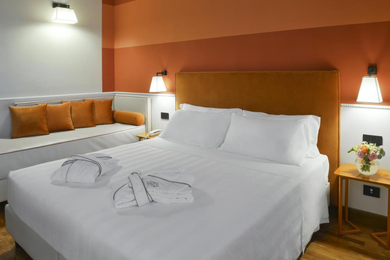 Hotel Torresi Potenza Picena Exterior photo